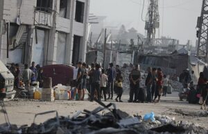 Israel inicia as fases preliminares da ofensiva da cidade de Gaza, enquanto as IDF assaltam as fronteiras com uma ótima pressão ‘depois de afirmá -la’ zona de batalha perigosa ‘ Os militares israelenses declararam a cidade de Gaza 'uma zona de combate perigosa' na sexta -feira, enquanto se preparava para conquistar a maior cidade do território palestino