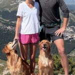 James Middleton (foto, à direita) revelou que ele e sua esposa Alizée Thevenet (foto, à esquerda) gostam de correr juntos em um post recente no Instagram