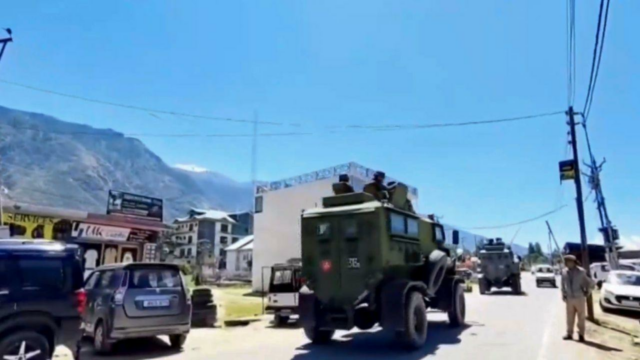 Jammar e Caxemira: A operação contra-terrorista está no país 2


