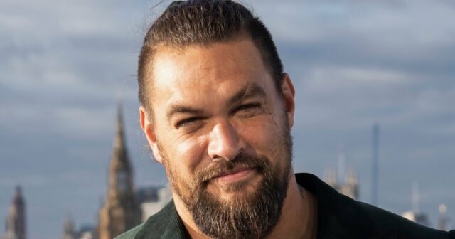 História do documento de Jason Momoa de Lisa Bonet para Adria Arjona