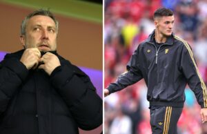 Jason Wilcox diz O ex -atacante do RB Leipzig Benjamin Sesko reconhece os fãs do Manchester United antes da partida amigável entre o Manchester United e o Old Trafford Fiorentina em 2025 em Manchester, Inglaterra.