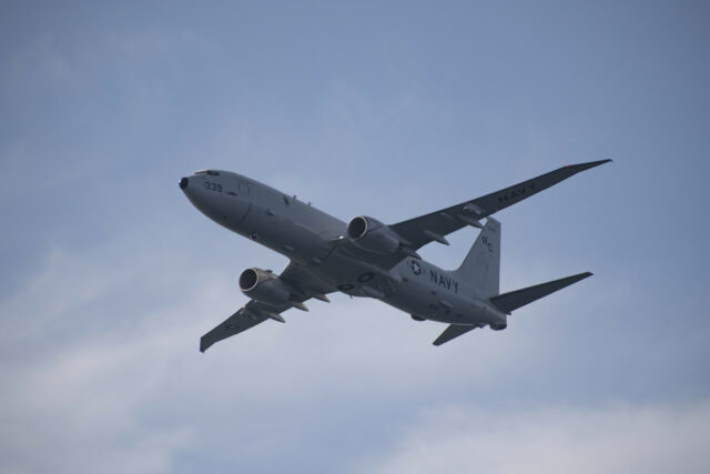 Jato russo intercepta o avião nos EUA perto da Ucrânia: Vídeo



