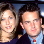 NEW YORK, NY - 1995: American actress and producer, Jennifer Aniston and Canadian-American actor, comedian and producer, Matthew Perry of the television comedy, Friend's, attend the 1995 NBC Fall Preview circa 1995 at the Lincoln Center in New York, New York. (Photo by Ron Davis/Getty Images)