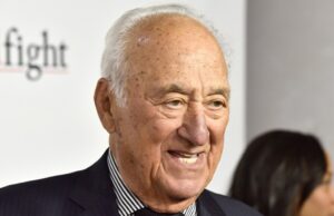 Jerry Adler, a estrela de ‘The Sopranos “, Jerry Adler, morre aos 96 anos de idade Jerry Adler, a estrela de 'The Sopranos ", Jerry Adler, morre aos 96 anos de idade