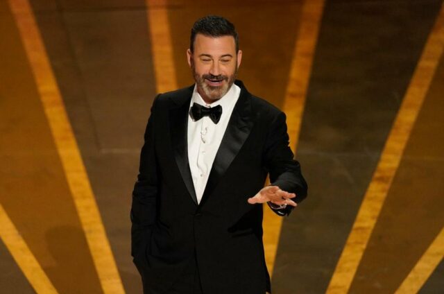 Jimmy Kimmel revela que ele gosta dessa vantagem de celebridade na era Trump

