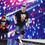 John Cena anuncia sua data de partida de aposentadoria da WWE