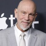 John Malkovich se une