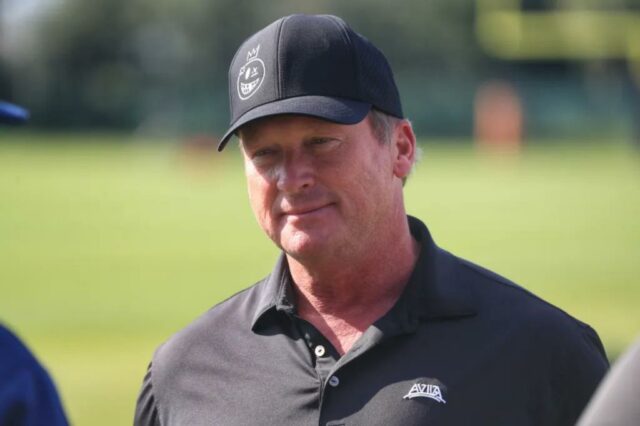Jon Gruden aumenta uma grande vitória legal sobre a NFL em 2021 vazamentos e -Maili

