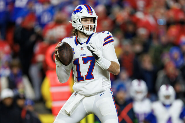 Josh Allen classificado em Joe Burrow, chamado de "mais difícil de defender"

