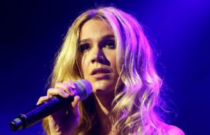 Joss Stone lembra como ela escapou de relacionamentos abusivos no passado Joss Stone lembra como ela escapou de relacionamentos abusivos no passado