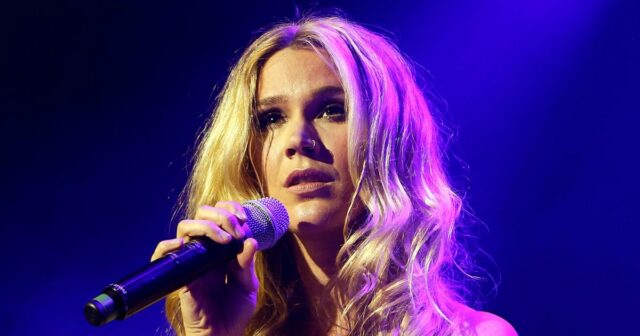 Joss Stone lembra como ela escapou de relacionamentos abusivos no passado



