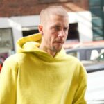 Justin Bieber inclui o clipe viral 'Standing on Business' no novo álbum 'Swag'