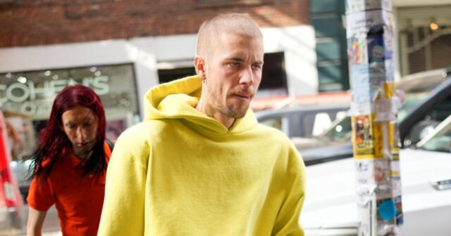 Justin Bieber inclui o clipe viral 'Standing on Business' no novo álbum 'Swag'