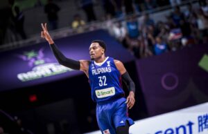 Justin Brownlee direciona Gilas Pilipinas para as quartas de final da Fiba Asian Cup Justin Brownlee Gilas Pilipinas venceu a Arábia Saudita até as quartas de final da Fiba Asian Cup