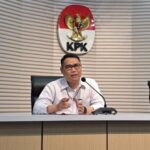 KPK definiu 2 membros da Comissão da Câmara dos Deputados XI Torne -se uma corrupção suspeita de corrupção