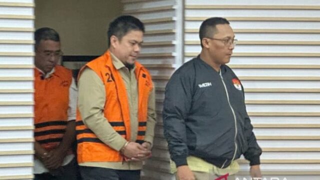KPK explora o suposto suborno do regente do leste de Kolaka flui para partidos políticos


