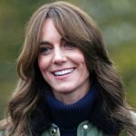 Kate Middleton usa esta confortável bota do Chelsea no outono.