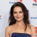 Katie Holmes usava sapatos polarizadores de outono - a aparência de US $ 20 na Amazon