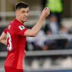 Krzysztof piątka passou a "entrada do dragão". Um objetivo no debate no Al-Duhailo, no Catar