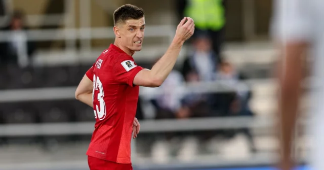 Krzysztof piątka passou a "entrada do dragão". Um objetivo no debate no Al-Duhailo, no Catar

