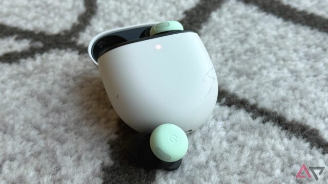 Lek detalha o google pixel buds 2e design mais fácil

