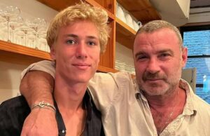 Liev Shreiber chama seu filho Sasha seu ‘passeio ou morro’ quando ele sai para a faculdade Naomi Watts e ex Liev Schreiber Blended Family Album