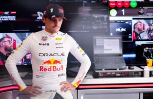 “Literalmente dirigindo no gelo da palavra”: Max Verstappen reclama da falta de aderência do Red Bull Oitavo colocação Max Verstappen, Oracle Red Bull Racing em Parc Ferme durante a Qualifiye antes da F1 Grand Prix da Hungria na Holanda - Fonte: Getty Images