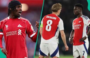 Liverpool vs Collection: 6 jogadores se prepararam para perder o confronto da Organização Premier crítica em Anfield Liverpool vs Collection: 6 jogadores se prepararam para perder o confronto da Organização Premier crítica em Anfield