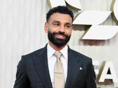 MO está errado Todos os olhos estavam na chegada de Mohamed Salah à Gala de Prêmios Glitely Awards da Professional Football Association
