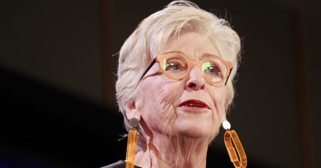 CANBERROR, Austrália - 13 de agosto: Maggie Beer, fundadora do endereço da Maggie Beer Foundation no meio do National Press Club em 13 de agosto de 2025 em Canberi, Austrália. (Foto de Hilary Paperhaugh / Getty Images)