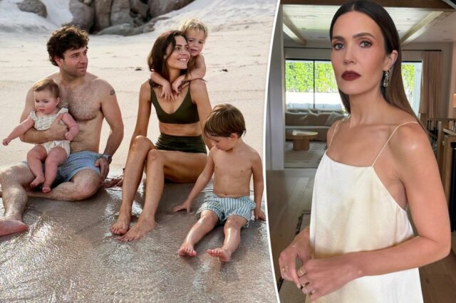 Mandy Moore dispara depois de atingir os barris do motorista para a família: "Espero que seu karma te encontre"

