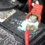 Maneira simples de prolongar a vida útil das baterias de carro