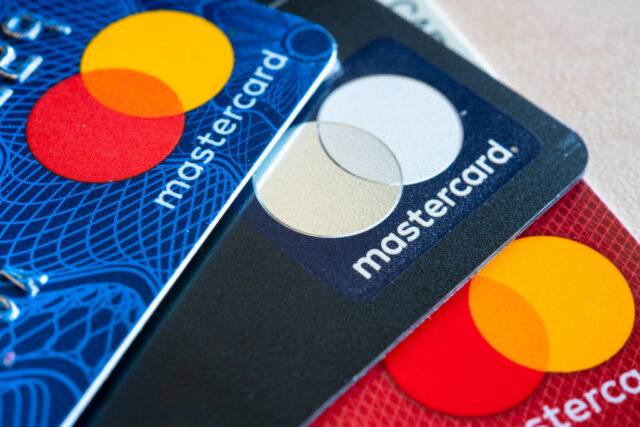 MasterCard nega plataformas de jogo de pressão, Valve conta uma história diferente

