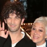 GetTyImages-2170431669-Matty-Healy-consols-Mom-Desenis-Welch-1-Week-After Taylor-Swift-Comments.jpg