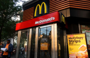 McDonald’s anuncia a mudança nos próximos meses de armazém de três meses McDonald's anuncia a mudança nos próximos meses de armazém de três meses