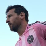 Messi começou a perder o jogo da Liges Cup vs. Pumas devido a lesão