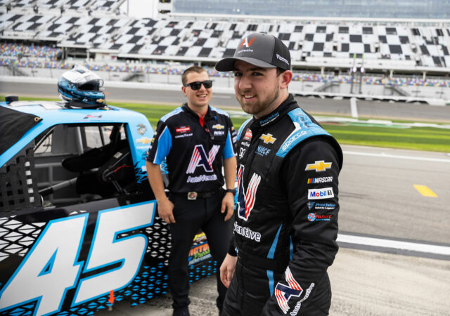 Chevrolet para a sessão de teste da NASCAR Truck Series em Charlotte de Charlotte. Fonte: Getty