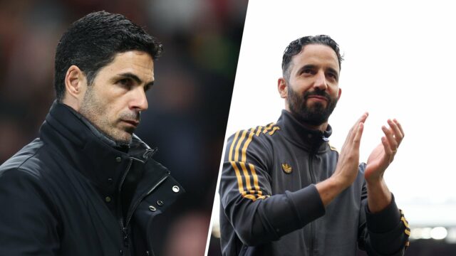 O chefe do Arsenal, Mickel Arteta, assiste contra o Manchester United.