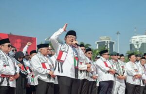 Ministro das Relações Exteriores Sugção à Palestina: Você sempre lutará Ministro das Relações Exteriores Sugção à Palestina: Você sempre lutará