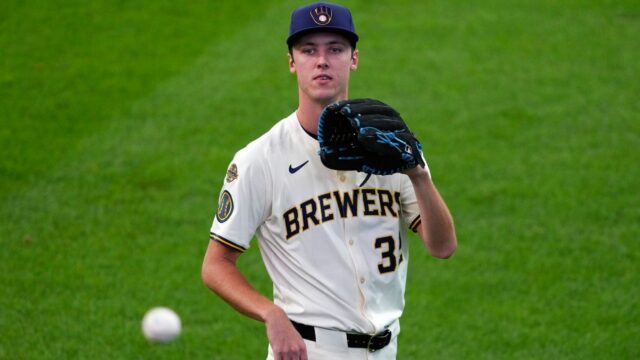 Miz de Miz Brewers arranhou desde o início, colocado em IL

