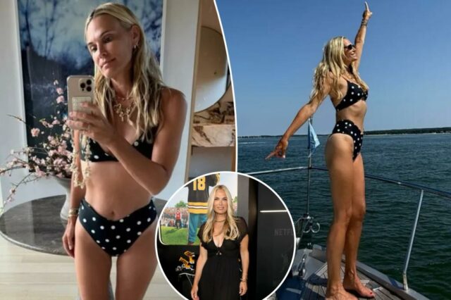 Molly Sims mostra uma figura em um biquíni em um ponto polonês durante o dia do iate da família

