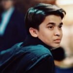 Momen Billy Syahputra segue os corpos