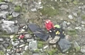 Momento que desapareceu o jornalista britânico está vivo em Bergen norueguês quando os socorristas revelam como ele sobreviveu sozinho no deserto por cinco dias Alec Luhn, 38, está do lado da montanha depois de 5 dias sobreviveram em uma pequena quantidade de chocolate e bebidas na água da chuva