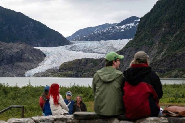 O mapa acima encontrará a geleira de Mendenhall, que começou a publicar inundações em direção a Juneau, Alasca, onde algumas áreas foram convidadas a evacuar. (AP Digital One -Bed)