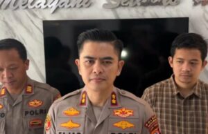 Mulheres em Indramayu foram encontradas mortas com queimaduras em uma sala de mesa, a polícia interveio Mulheres em Indramayu foram encontradas mortas com queimaduras em uma sala de mesa, a polícia interveio