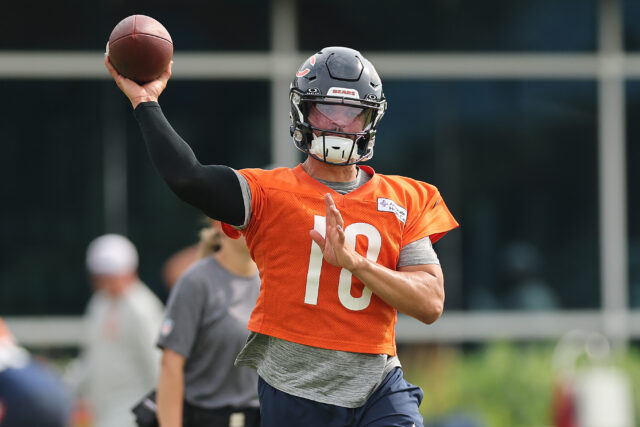 NFL Insider prevendo Caleb Williams quebrar ursos desconhecidos

