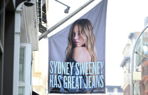 Não são apenas “bons genes. É uma história sombria da memória. Arquivo - Sydney Sweeney posa para fotógrafos na chegada da estréia do filme 'Echo Valley' em 10 de junho de 2025, em Londres. (Foto de Scott em Garfitt / Invision / AP, arquivo)