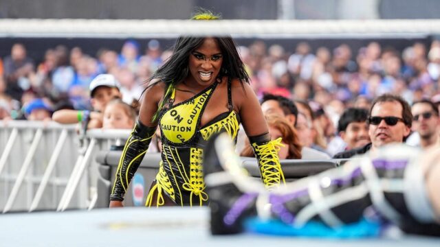 Naomi WWE Hall of Famer; Veterano responde

