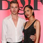 Nara Smith aborda mal -entendidas sobre ela e o marido Lucky Blue 782