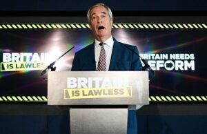 Nigel Farage revela mais sobre a “cobertura” de estupro suposto por menina de 12 anos de idade por requerentes de asilo afegãos quando a reforma do líder da Grã-Bretanha conta como ele “implorando” para a liberação de seu status de imigração Nigel Farage bateu em um